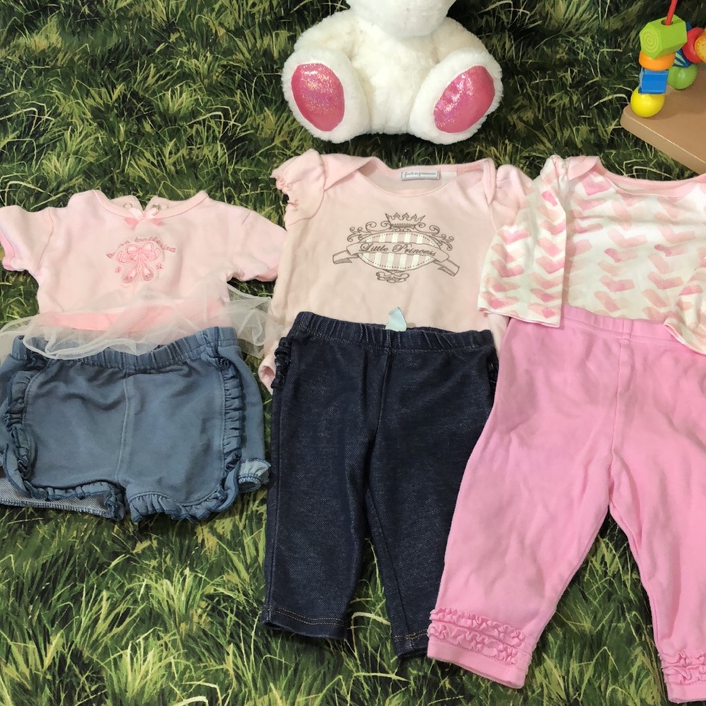 Baby Girls Onesies, Pants & Shorts 3-6M